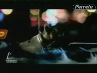 Situatie periculoasa! Casillas, inchis in lift cu un grup de adolescente infierbantate!