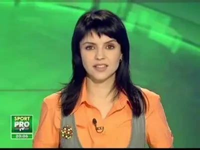 Clujenii, terorizati de frig! Vezi cu ce bautura se incalzesc jucatorii de la CFR pe aeroport