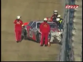 Un singur accident, zeci de masini facute PRAF! Imagini TARI de la Daytona!