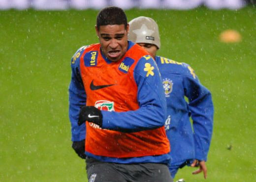 Amical ve(n)deta: Ronaldinho, Pato si Adriano versus Italia!_17