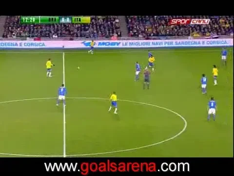 Elano da lovitura pe Emirates! Vezi primul gol din Brazilia-Italia!
