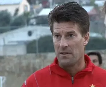 Legendele s-au intalnit pe banca: Michael Laudrup si Gabi Balint! Vezi ce a spus Laudrup despre fotbalul din Romania
