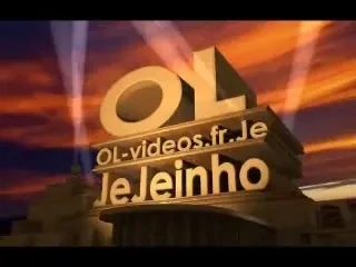 Juninho loveste de la 30 de metri! Vezi super golul brazilianului!