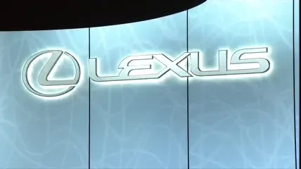 Mare si TARE! Vezi cum arata noul Lexus RX450h!