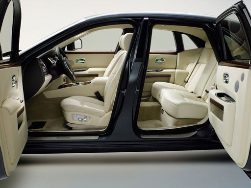 VEZI AICI primele imagini oficiale cu Rolls Royce 200EX!_5