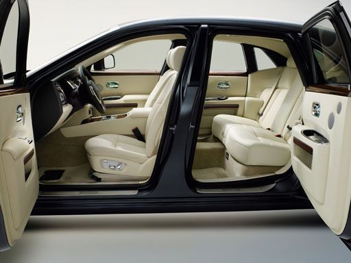 VEZI AICI primele imagini oficiale cu Rolls Royce 200EX!_5