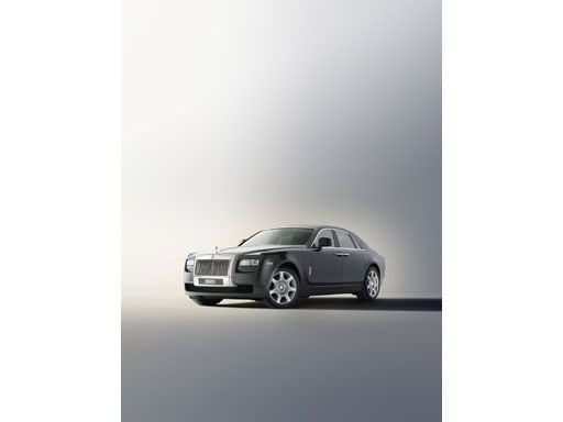 VEZI AICI primele imagini oficiale cu Rolls Royce 200EX!_8