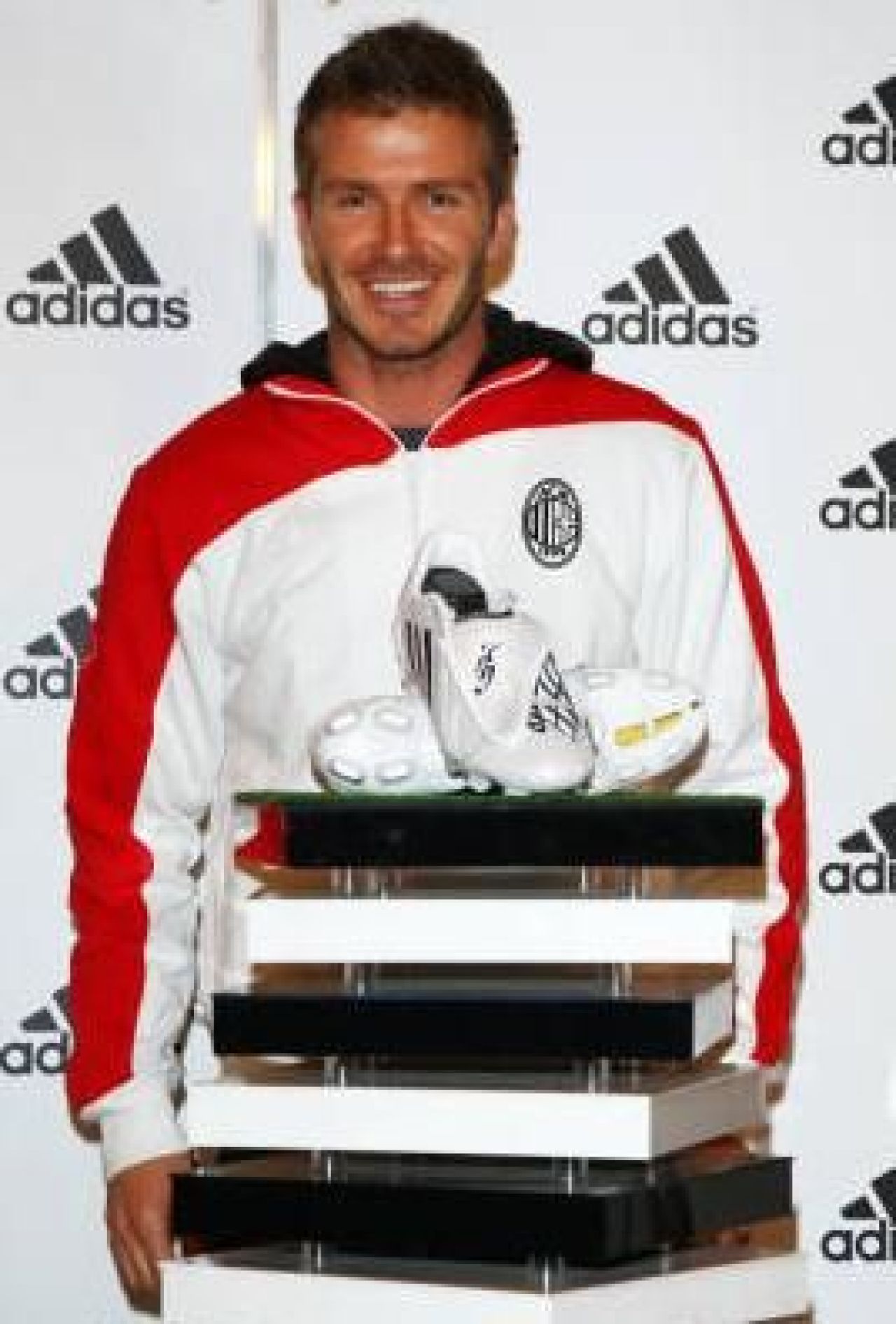 FOTO / Beckham, spionul lui United / Chivu face senzatie la antrenament!_18