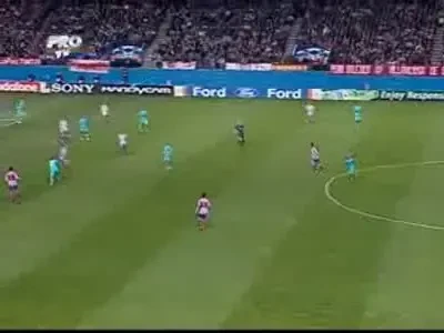 Lisandro Lopez face 1-1, dupa un sut din apropierea careului!