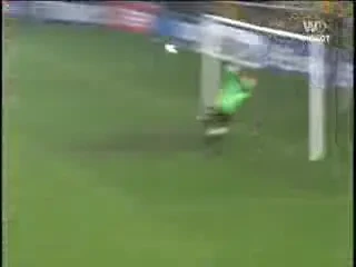 Cel mai tare gol din UEFA! VEZI reusita incredibila a lui Kewell!