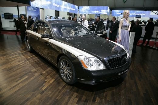 VIDEO: Maybach Zeppelin la Geneva 2009, limuzina cu odorizant de 4.000 de euro! Gigi te bagi?_2