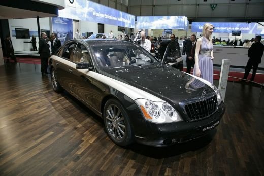 VIDEO: Maybach Zeppelin la Geneva 2009, limuzina cu odorizant de 4.000 de euro! Gigi te bagi?_6