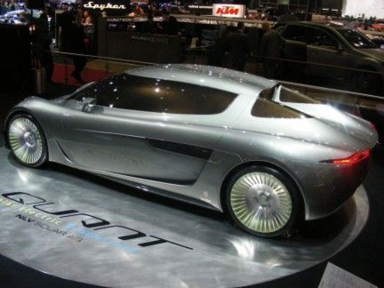 VIDEO si Galerie FOTO cu Koenigsegg Quant Concept la Geneva 2009!_7