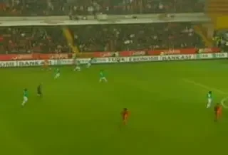 Carlos si Banel s-au redescoperit! VEZI incredibila victorie a Galatei din meciul cu Bursaspor!
