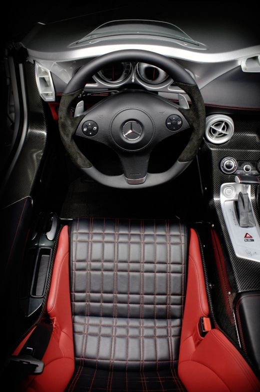 Galerie Foto cu Mercedes-Benz SLR McLaren Stirling Moss, bolidul de 750.000 euro!_12