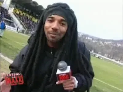 De zece ori Pinalty! Mucenicii si Toulouse-Lautrec o promoveaza pe Ceahlaul :)