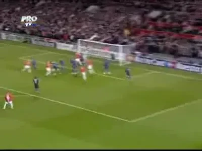 Vidic deschide scorul! Vezi primul gol al lui Manchester!