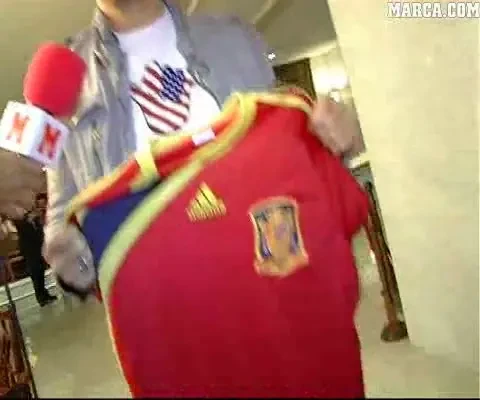 Campioana Europei are tricouri noi! Vezi noul echipament al Spaniei!