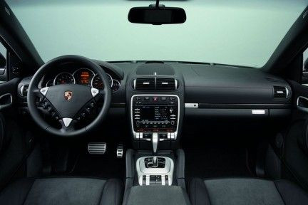 FOTO: Porsche Cayenne GTS Porsche Design Edition 3!_4