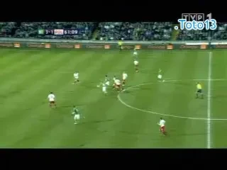 La ce s-o fi gandit! Vezi o gafa INCREDIBILA a lui Boruc in Irlanda de Nord 3-2 Polonia: