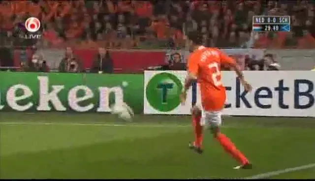 Huntelaar, REAL fantastic! Olanda 3-0 Scotia