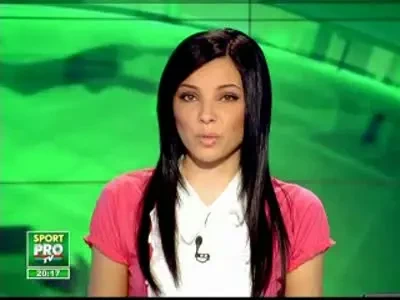 Mama lui Mutu a cazut prada bisnitarilor: a platit 200 de lei pentru un bilet!