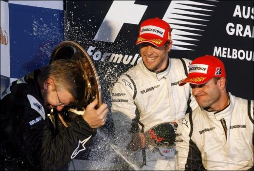 FOTO / Imposibilul este NIMIC: va deveni Button campion mondial sub geniul lui Brawn?_12