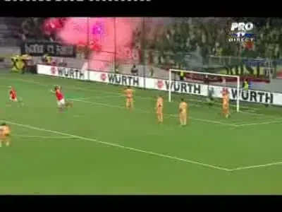 Le-am dat pasa de gol! Vezi golul de 1-1 al lui Hoffer, din pasa lui Rat! Comenteaza-l