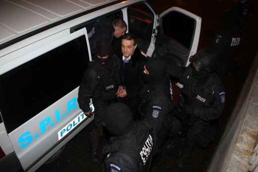 De la extaz la agonie: in IMAGINI viata lui Becali in ultimele 24 de ore!_7