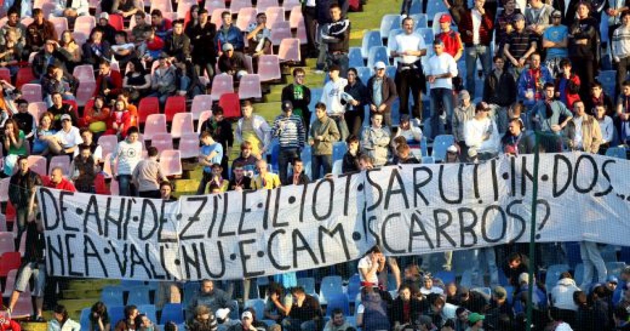 Peluza Sud si Peluza Nord, impotriva lui Gigi: