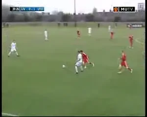 Vezi golul lui Macheda cu Liverpool!