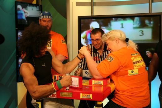 FOTO: Pe urmele lui Oncescu! Dupa ce l-a batut pe Kamara la Sport.ro, M.Parjol vrea sa bata 50 de femei_4