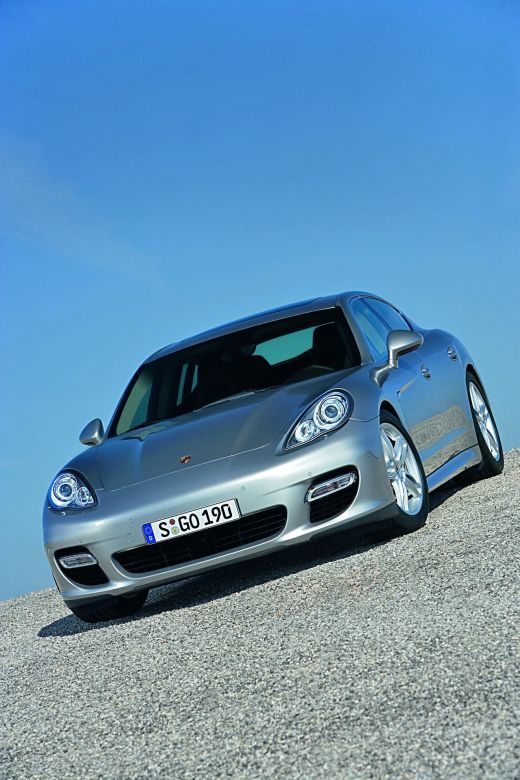 FOTO: Porsche Panamera, cea mai tare masina din 2009! VEZI aici motivul!_6