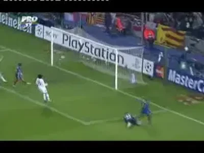 Samuel Eto o ii face SAH MAT pe nemti in aparare!