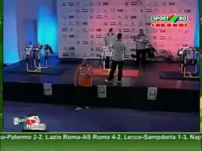 Vezi super intrarea lui Ion Oncescu si cum si-a facut praf adversarul din semifinale