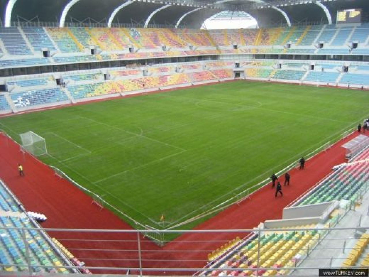 Craiova si Dinamo nu au unde juca! Vezi ce stadioane construiesc turcii:_14