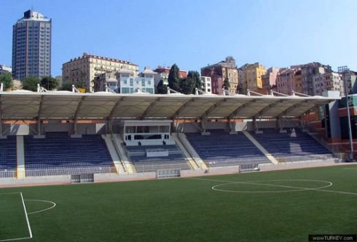 Craiova si Dinamo nu au unde juca! Vezi ce stadioane construiesc turcii:_15