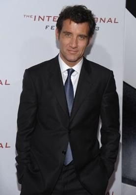 Cel mai sexy actor al momentului este un FANATIC al lui Liverpool: 