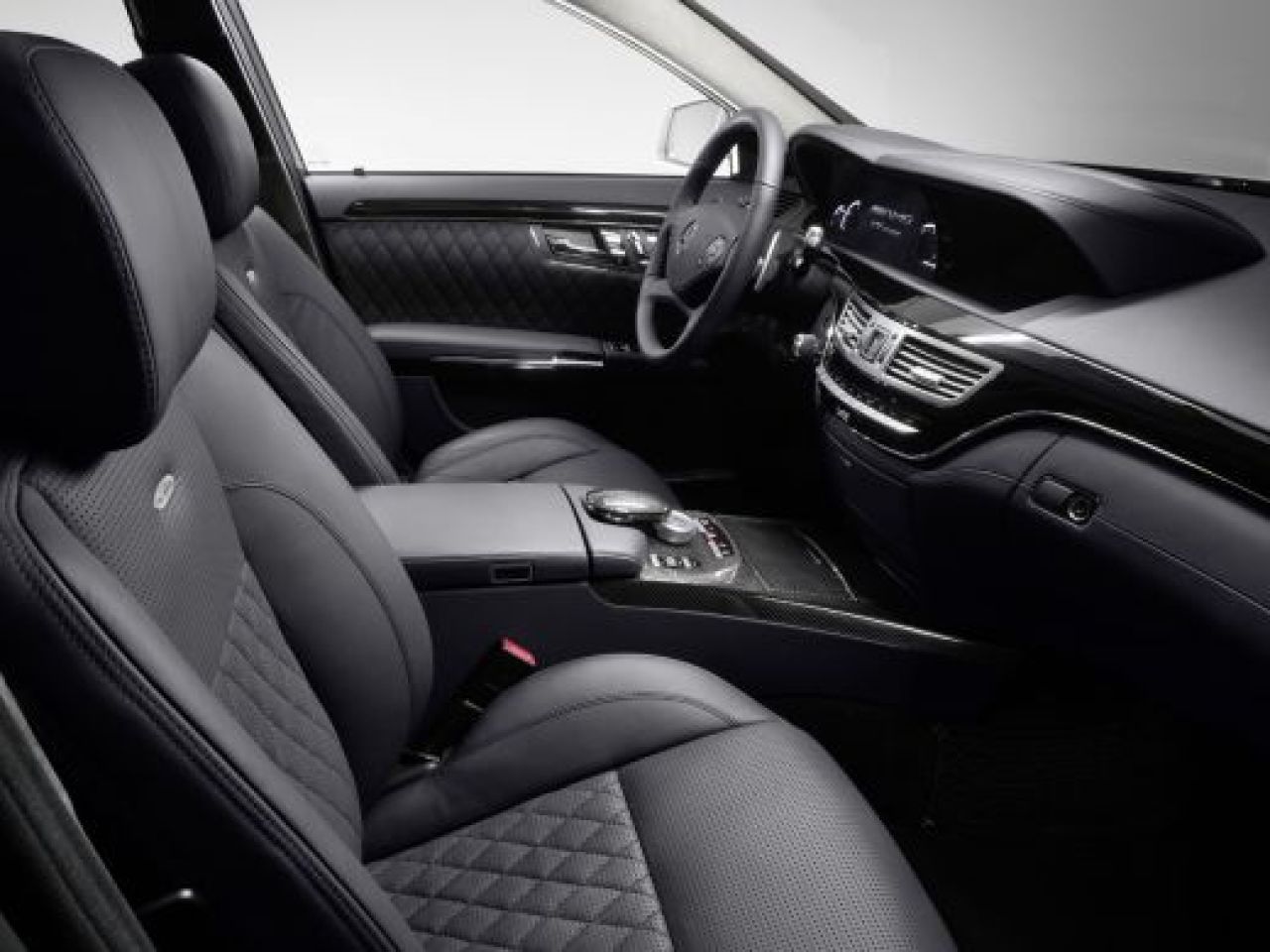GALERIE FOTO: Mercedes a prezentat la Shanghai S63 si S65 AMG_15