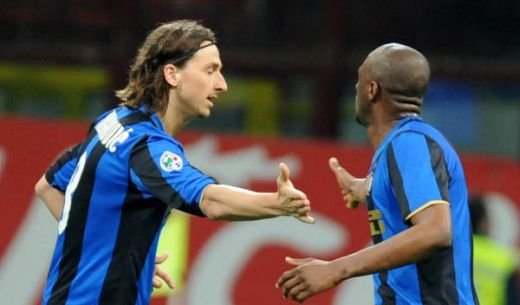 SOC! Chivu i-a bagat mana in gat unui adversar! Presa Italia il face praf: 