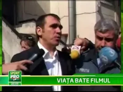 Viata bate filmul! Penescu vrea sa joace in PrisonBreake :)