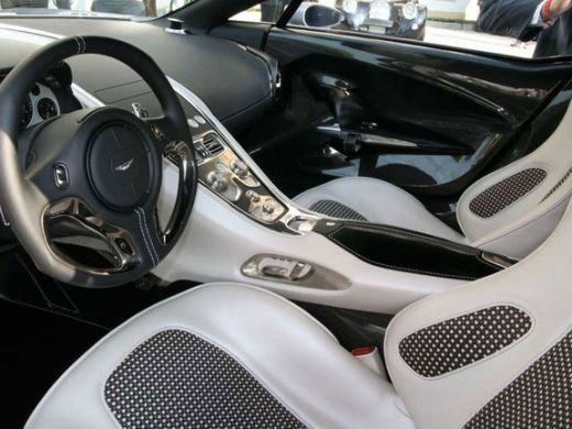 Aston Martin One-77, masina de 1.1 milioane de euro, a castigat premiul pentru design la Concorso d'Eleganza!_29