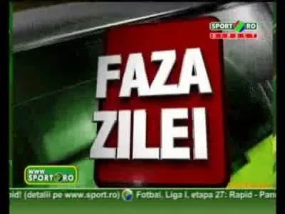 FAZA ZILEI: Un copil de mingi a primit rosu pentru ca... a tras de timp!