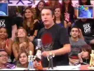 Adriano a dat fotbalul pe bautura si femei! Vezi cum isi petrece noptile Adriano la Rio!