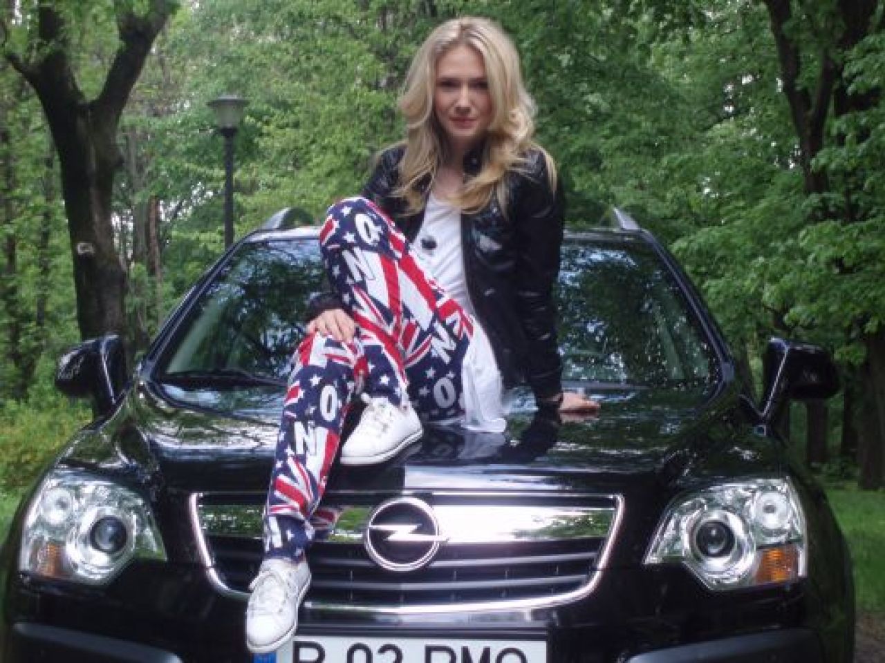 David Coulthard vrea circuit de Formula 1 in Romania! Vezi cum arata masina Adelei Popescu: Opel Antara, ProMotor, sambata 9 mai, 11:15, Pro TV!_4