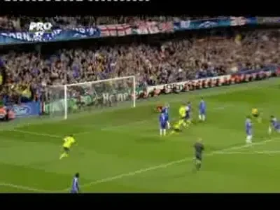 Iniesta aduce tacerea in Anglia cu un GOLAZO!