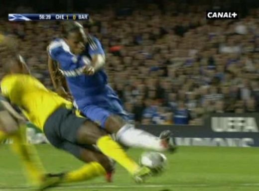 Chelsea acuza 5 penalty-uri neacordate! Gerard Pique: 