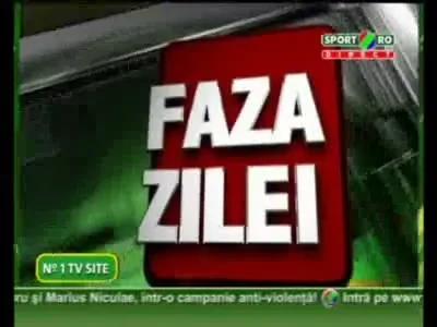 VIDEO / Ballack a vrut sa manance din arbitru! Vezi cum fugea Ovrebo:)