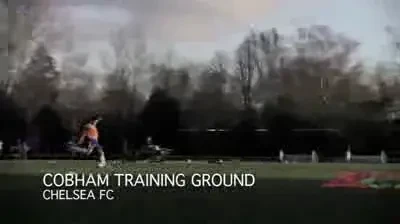 VIDEO / Cum l-au pedepsit fanii pe Ballack - l-au pus sa mearga pe bicicleta!