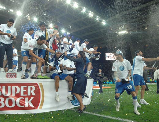Cristian Sapunaru, campion cu FC Porto in Portugalia!_4